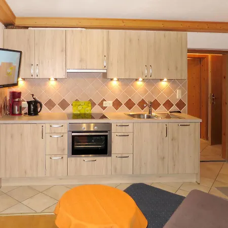 Unterberg 200w Apartment